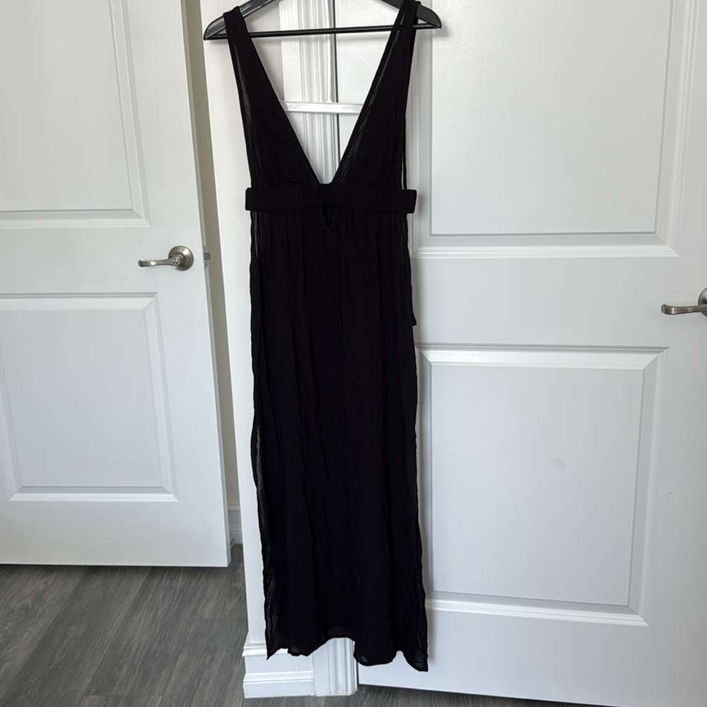 Shade and shore brand new black maxi swimsuit coverup